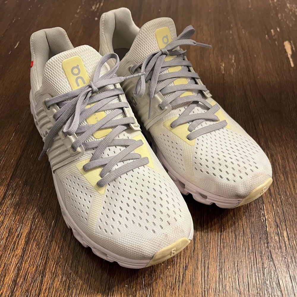 On Swiss cloudswift running shoes womens 9.5